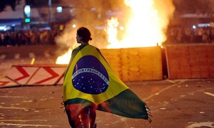 BRAZIL-PROTEST-CHICK