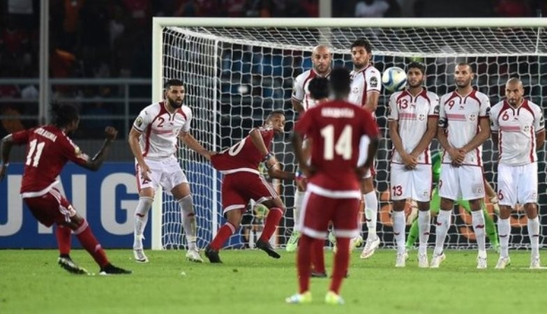 equatorial-guinea-tunisia-goal