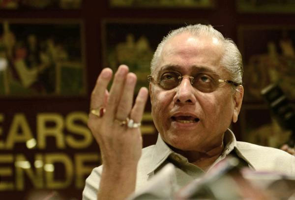 Jagmohan Dalmiya, president of the Board of Control for Cricket in India (BCCI), died Sunday at a hospital in Kolkata where he was being treated for a heart condition, with no designated successor. PHOTO/AFP