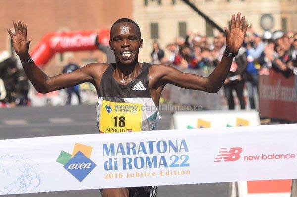 Amos Kipruto winning the 2016 Rome Marathon/PHOTO/IAAF