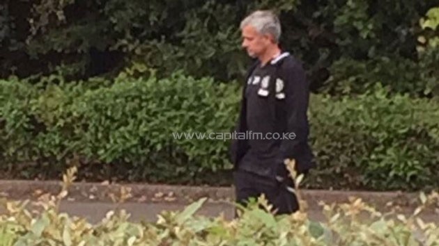 Jose Mourinho watches his Manchester United squad train in a hotel car park (pictures courtesy of @isla2410)