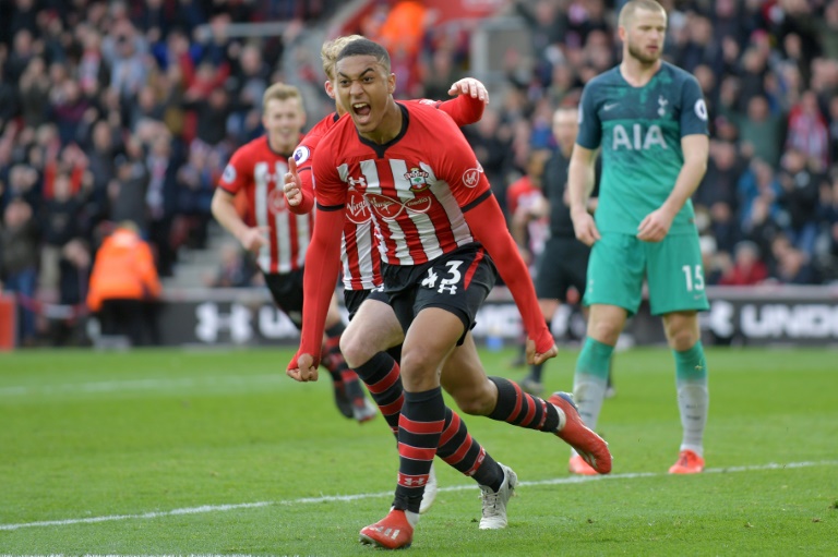 Sterling hat-trick takes City four clear, Southampton stun fading Spurs d07385843543ba409cdc664a4598c33b701e6709 - Sterling hat-trick takes City four clear, Southampton stun fading Spurs