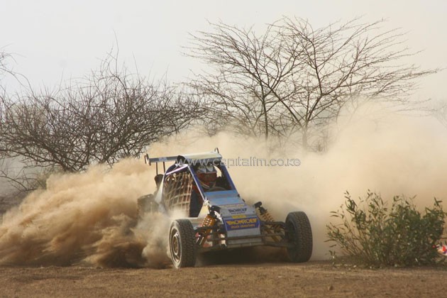 Guru Nanak 91′ winner recalls days he played rugby with President Uhuru at Saints autocross - Guru Nanak 91′ winner recalls days he played rugby with President Uhuru at Saints