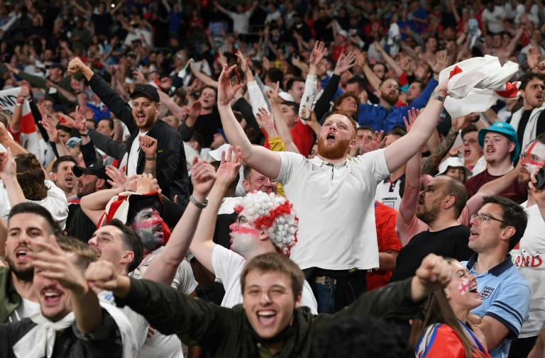 England believes football’s coming home as Euro 2020 final awaits