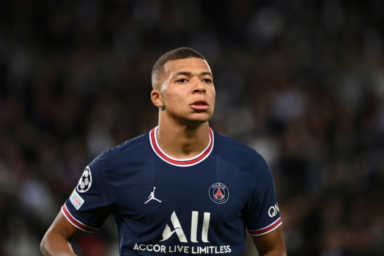 Mbappe says he told PSG in July he wanted to leave