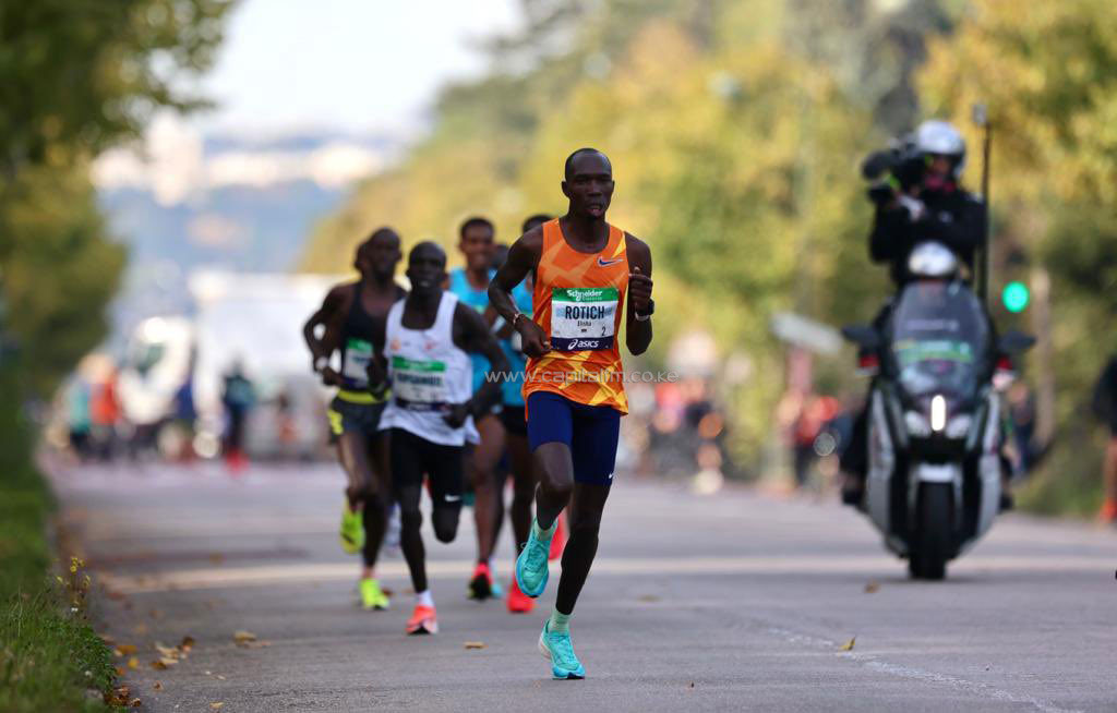 Kenya’s Rotich breaks Bekele’s Paris Marathon Course Record