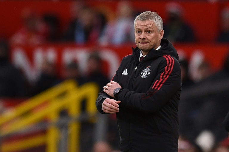 Solskjaer under fresh pressure as Norwich sack Farke