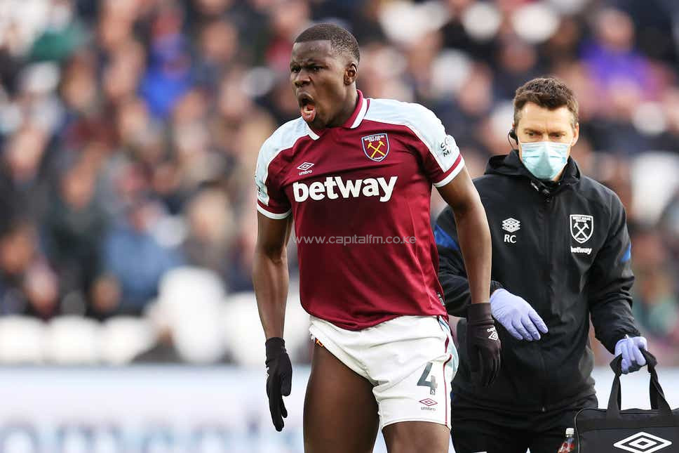 West Ham defender Kurt Zouma apologizes after video of him emerges kicking his cat