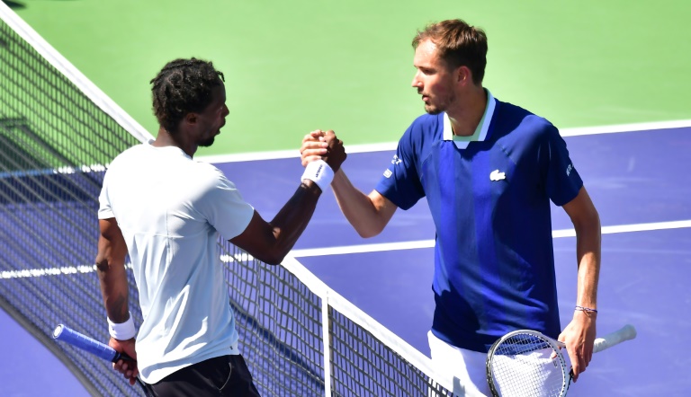 Medvedev, Tsitsipas out as upsets dominate Indian Wells