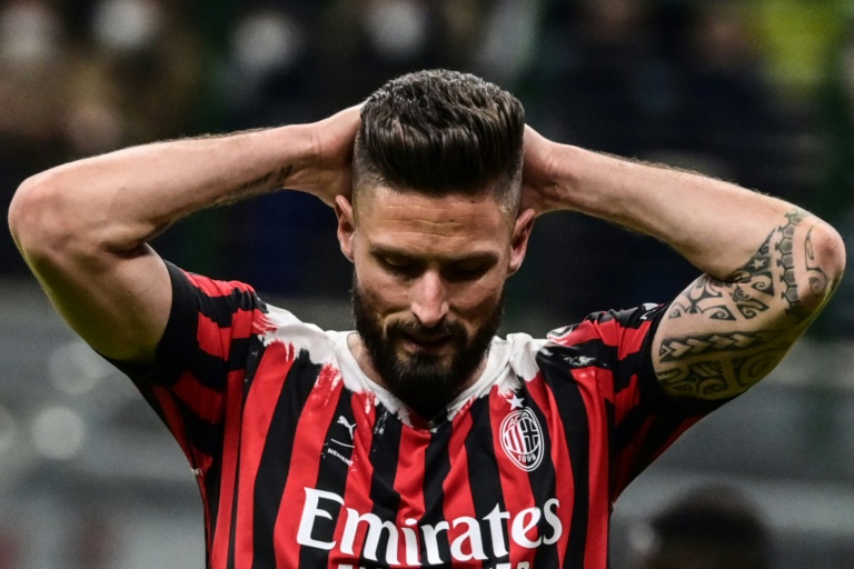 Milan’s lead cut to a point as title race heads towards thrilling climax