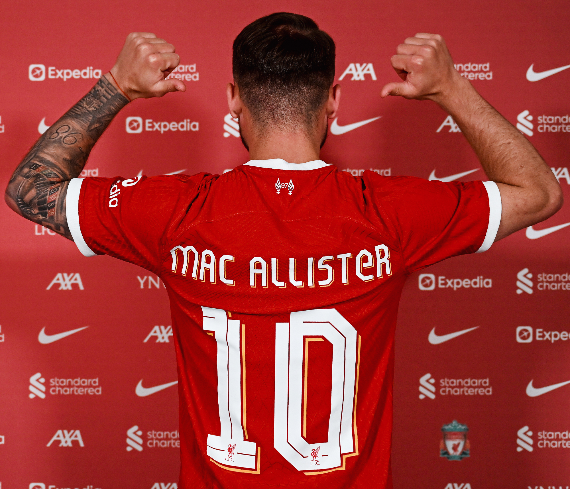 First red in the box: Liverpool sign Argentine World Cup