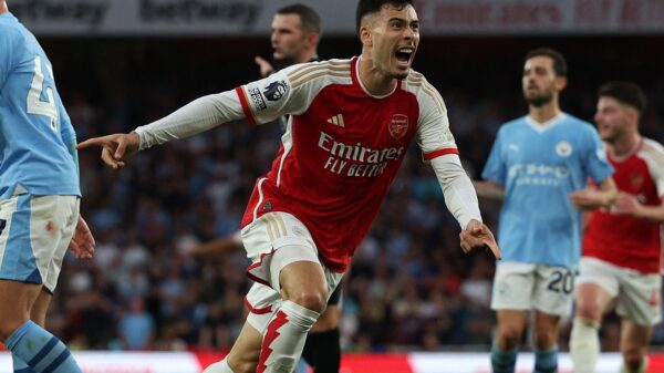 Gabriel Martinelli celebrates his winner against Manchester City