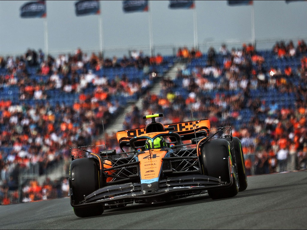 Las Vegas Grand Prix: Norris tops session disrupted by manhole problem