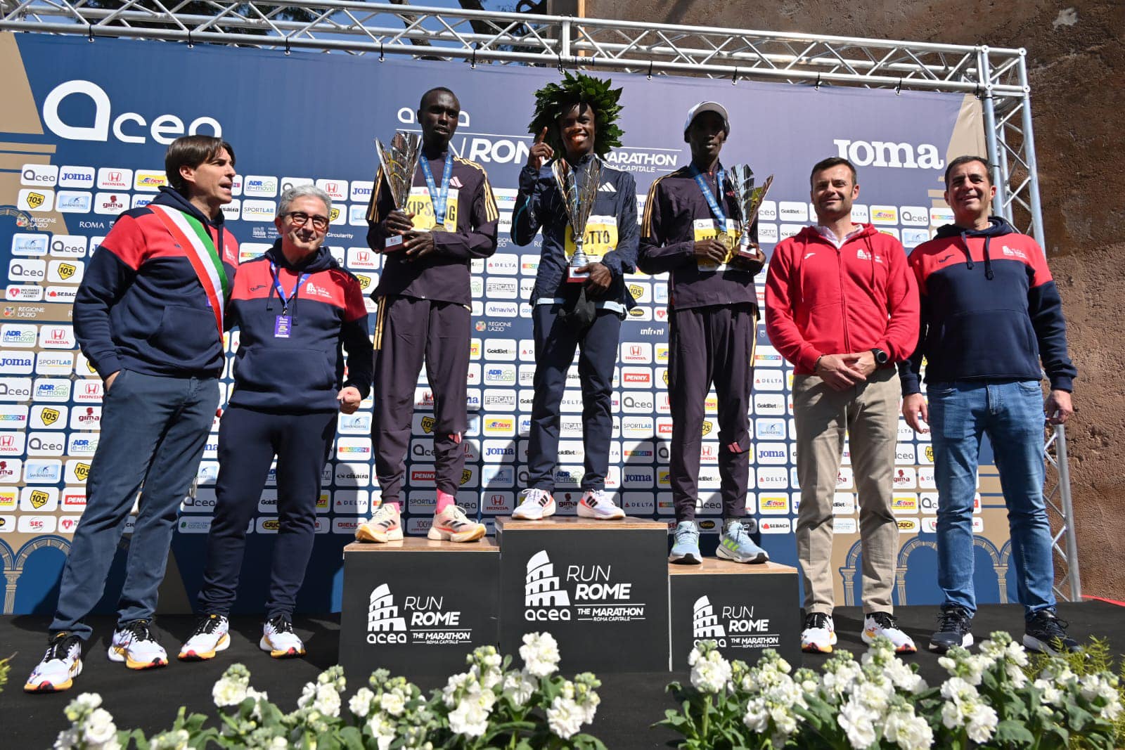 Rutto, Lagat rule Rome Marathon as Kenyans dominate men, women races -  Capital Sports