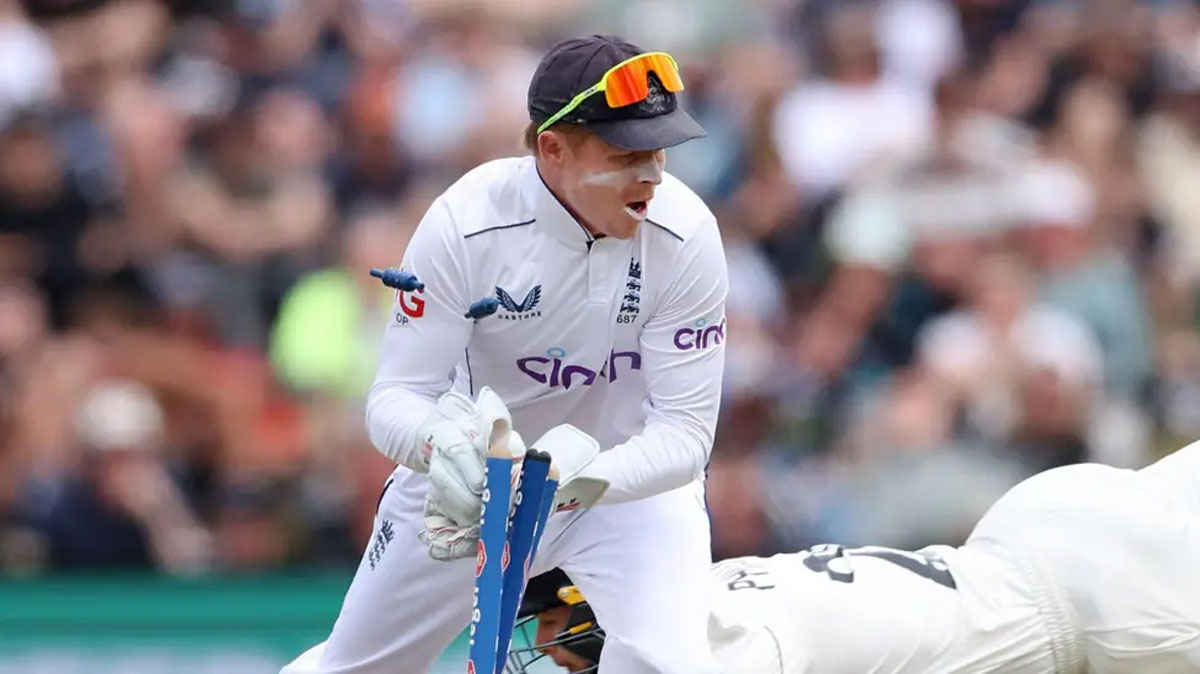 Booze, beach, beaten – how England lost the Ashes