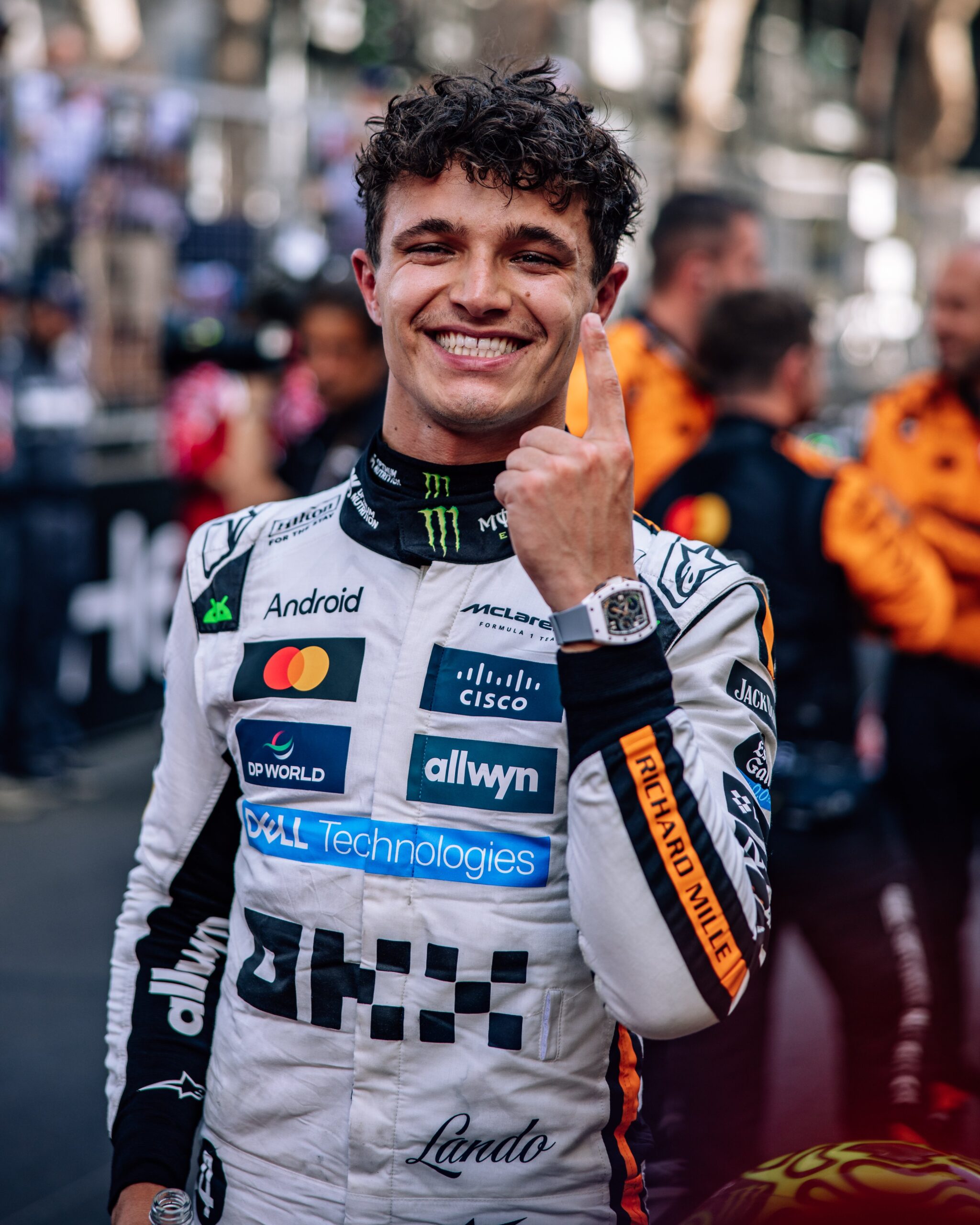 Norris wins in Monaco to narrow gap to Piastri