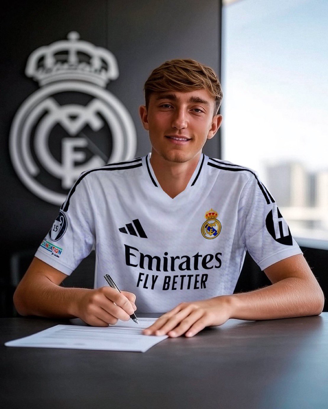 Huijsen joins Real Madrid from Bournemouth for £50m
