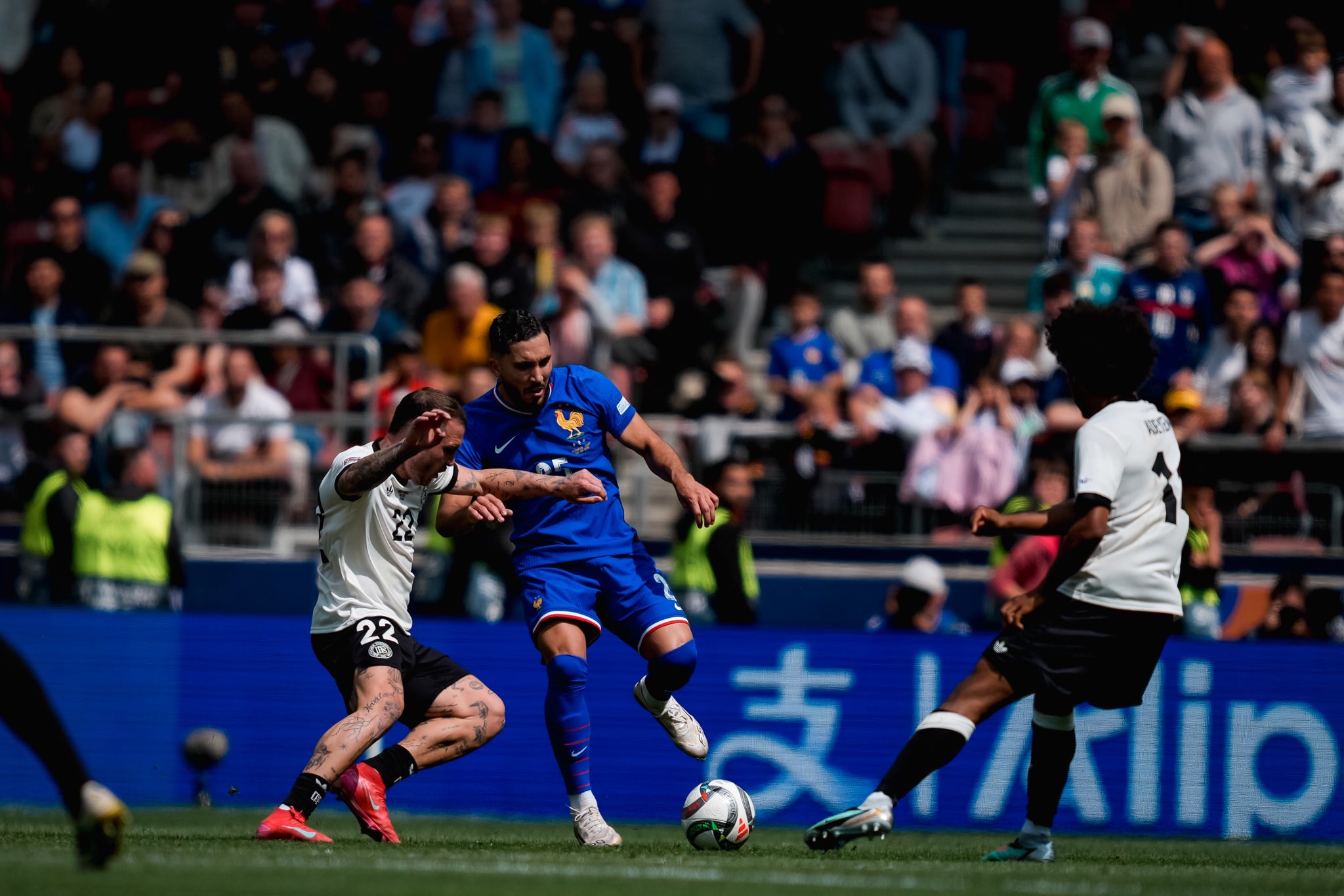 &#8216;One of Europe&#8217;s best technicians&#8217; &#8211; why Man City want &#8216;genius&#8217; Cherki