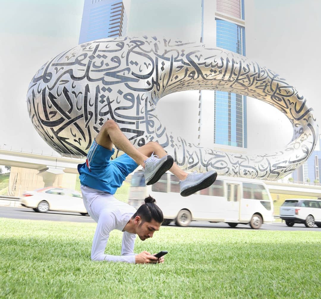 Yoga teacher holds scorpion pose for 29 minutes, breaks world record 